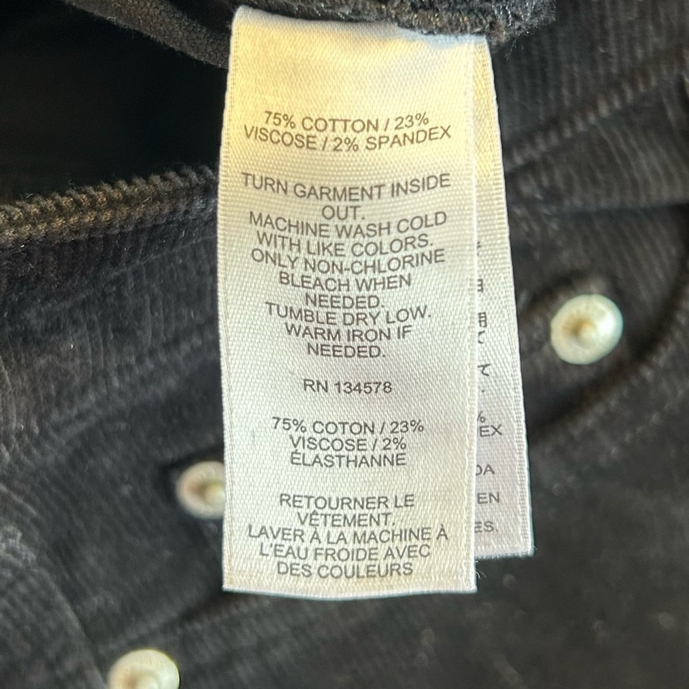 Vineyard Vines Women’s Jet Black Mid-Rise Kick Flare Corduroy Pants, Size 30 - Picture 14 of 14